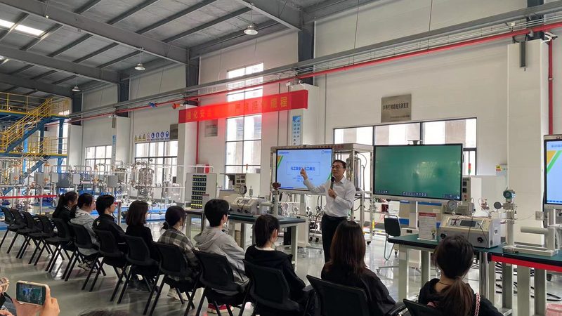 高分子材料代理加盟，如何慧眼识珠？**